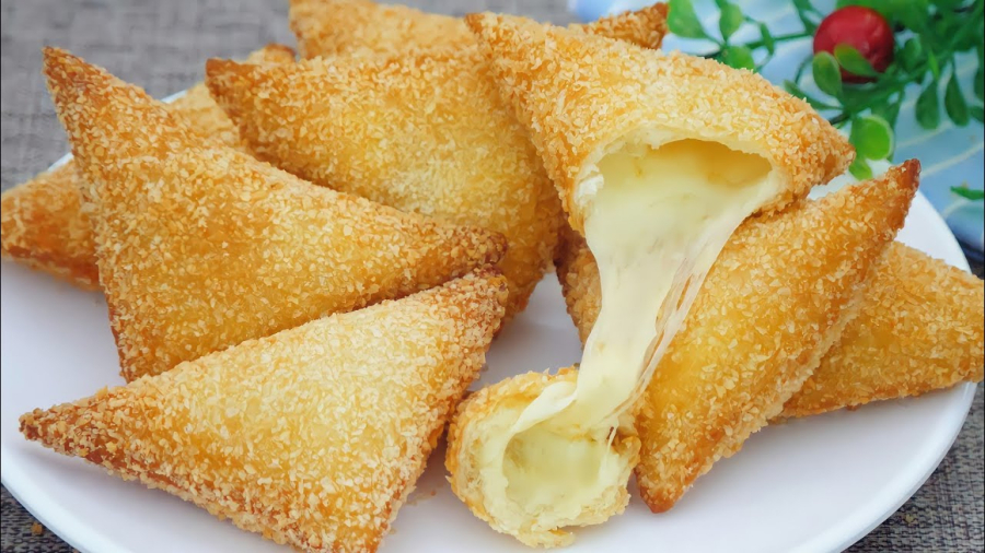 طرز تهیه رولت نان تست سرخ شده با سیب زمینی و پنیر : آموزش فست فود سریع